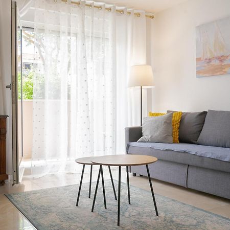 Apartment Zenta With Free Private Parking Split Exterior photo